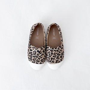 Old Navy toddler water shoes